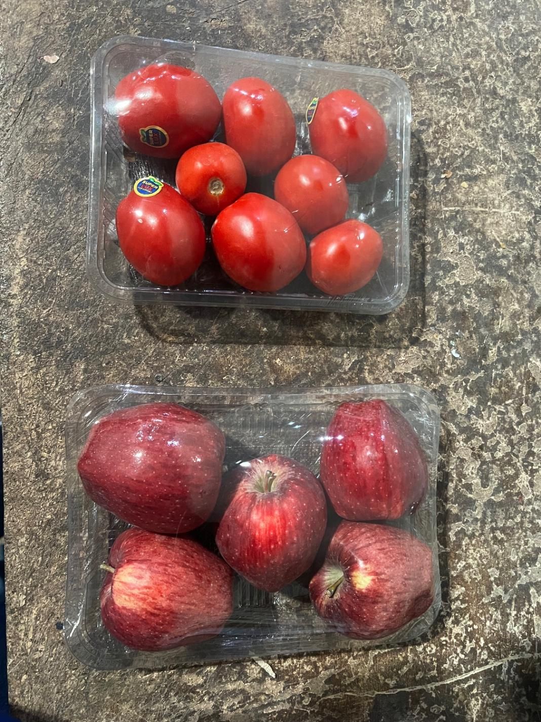 کارگر فقط افغانستانی یا اتباع شب کاربسته بندی میوه|استخدام خدمات فروشگاه و رستوران|تهران, شهرک شریعتی|دیوار