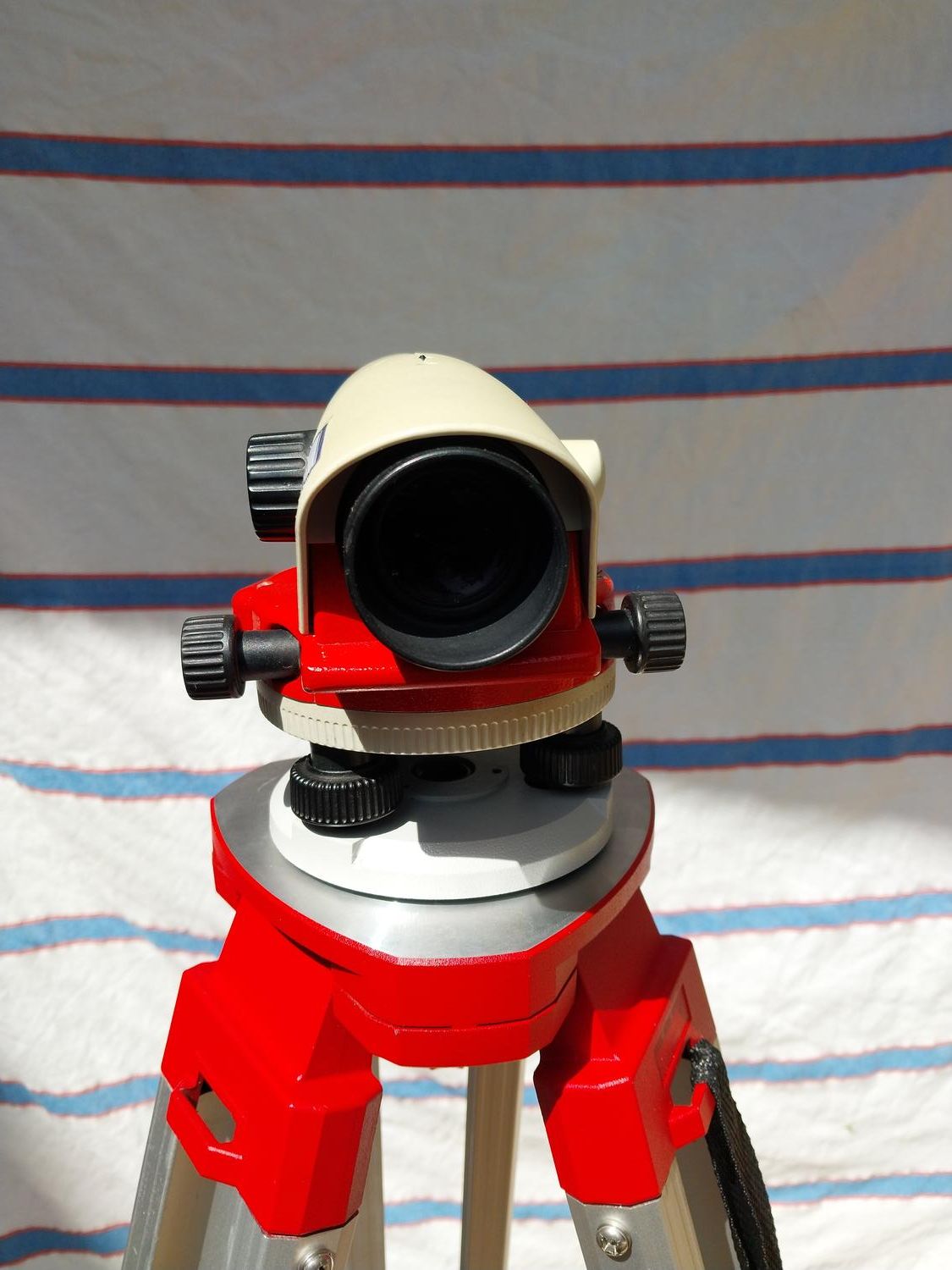 دوربین نقشه برداری لایکا NA720|ماشینآلات صنعتی|تهران, آرژانتین|دیوار