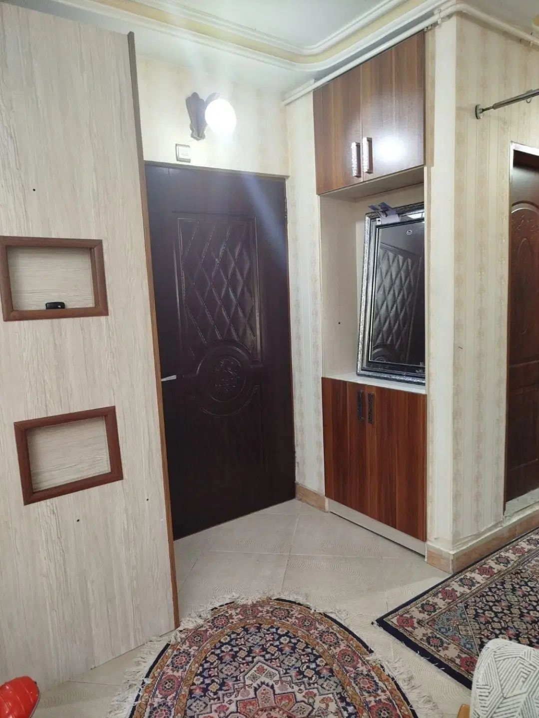 فروش واحد ۷۰ متری سنددار ۲ خوابه  دیانتی استقلال|فروش آپارتمان|رشت, دیانتی|دیوار