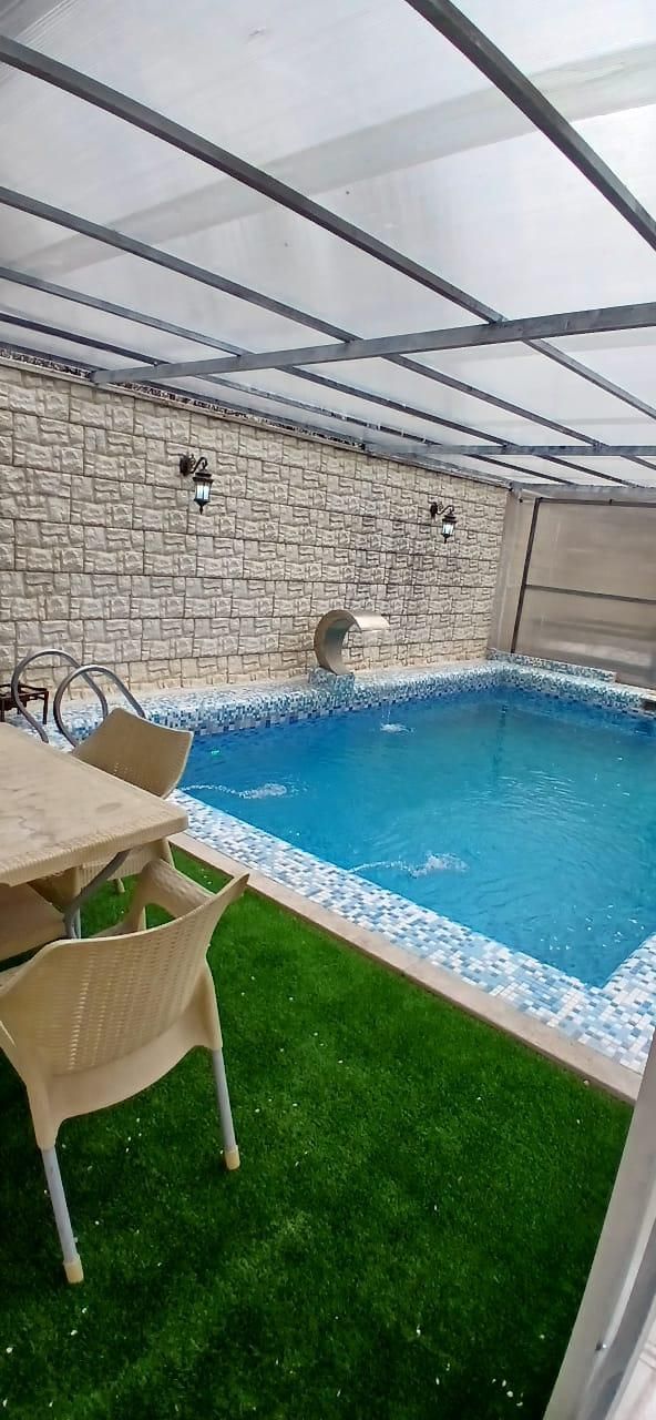 اجاره کوتاه مدت باغ ویلا قیمت برای ۲ نفر درج شده|اجارهٔ کوتاه‌مدت ویلا و باغ|فردیس, |دیوار
