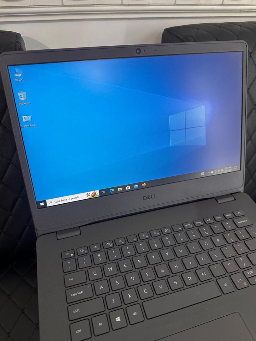 Note book vostro14 core i5 نسل یازدهم پشت ویترینی|رایانه همراه|رشت, پیرسرا|دیوار