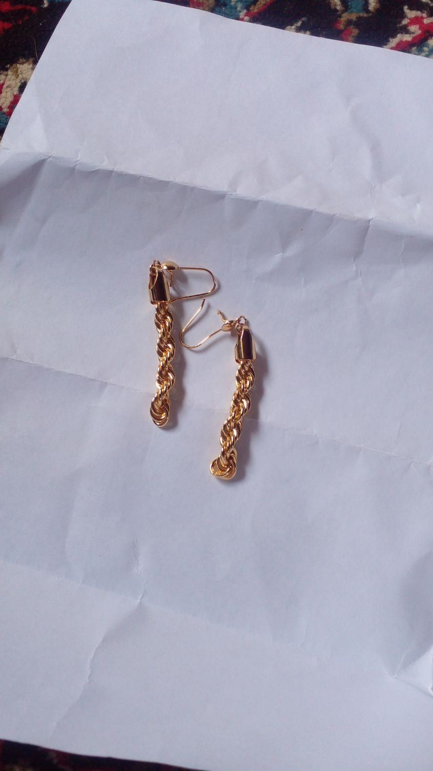 گشواره نونو|جواهرات|سیاهکل, |دیوار