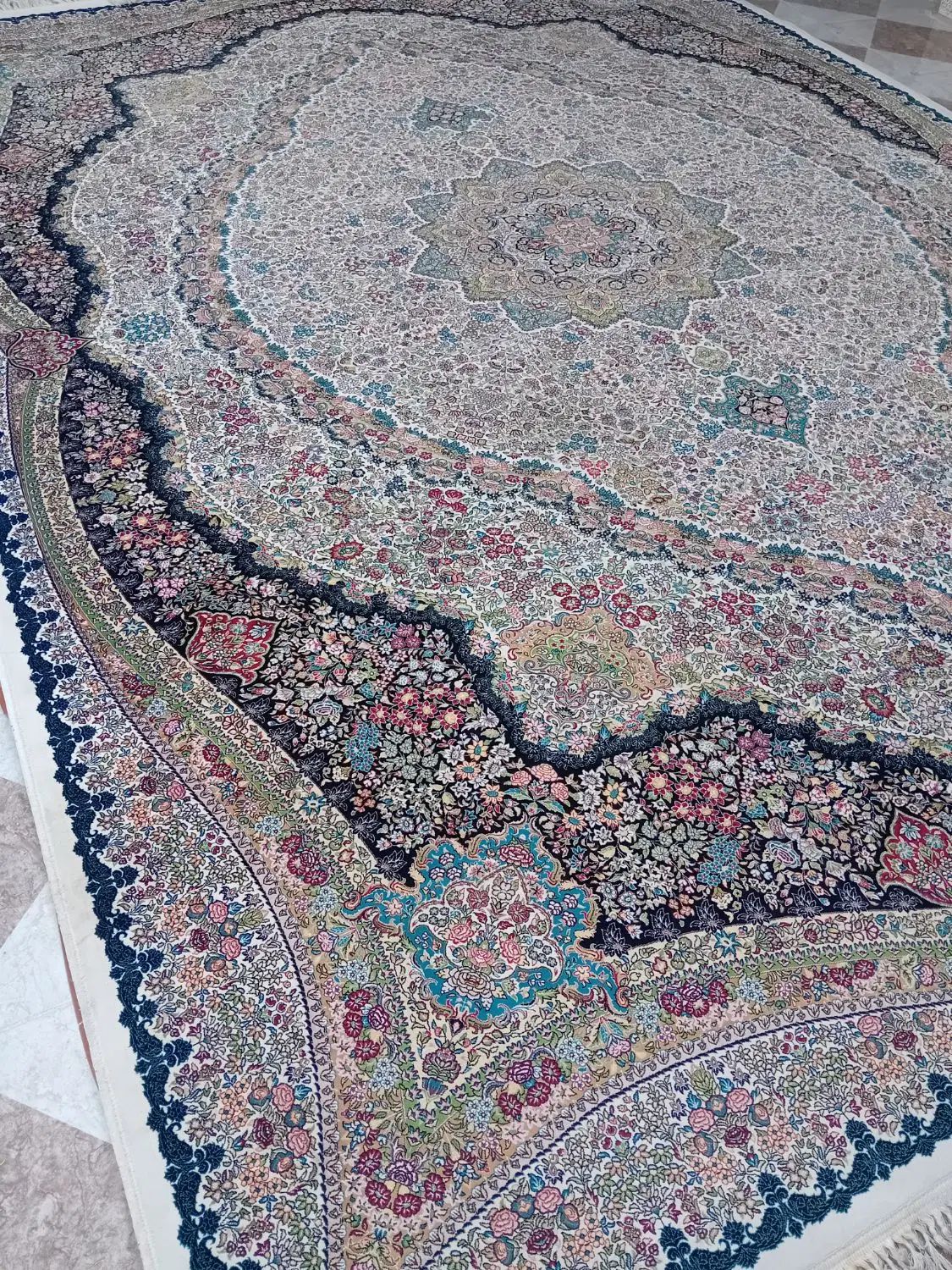 ۲عدد۱۲متری فرش وقالی ۱۰۰۰شانه تراکم ۳۰۰۰ تمام نخ|فرش|اهواز, کوی علوی|دیوار