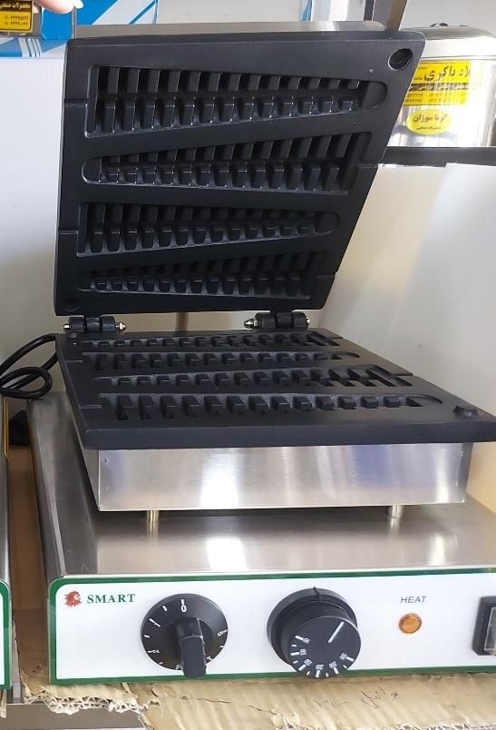 دستگاه وافل ساز وارداتی طرح دار|کافی‌شاپ و رستوران|ساری, |دیوار