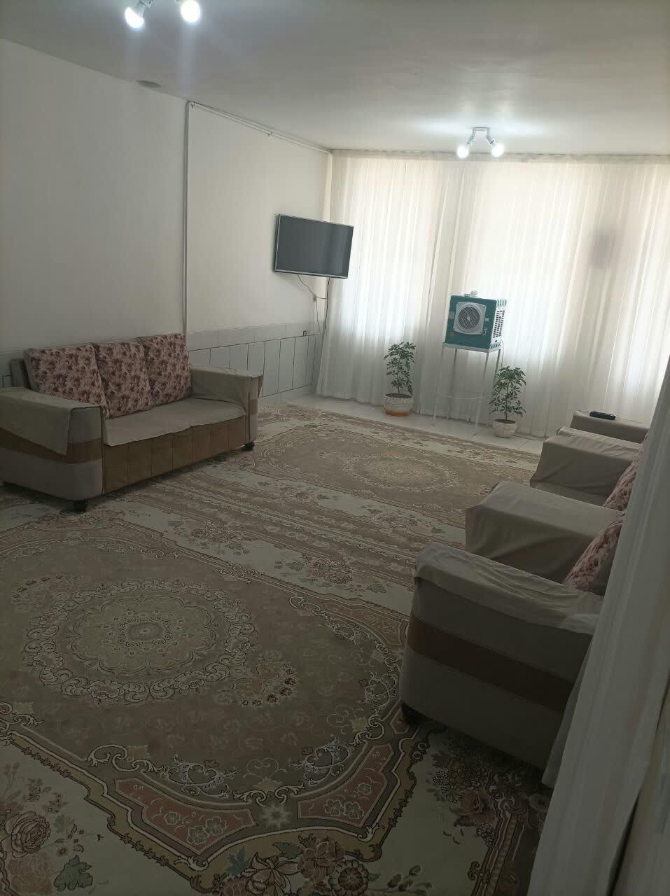 خانه مسافر و سوییت اجاره ای|اجارهٔ کوتاه‌مدت آپارتمان و سوئیت|سمیرم, |دیوار