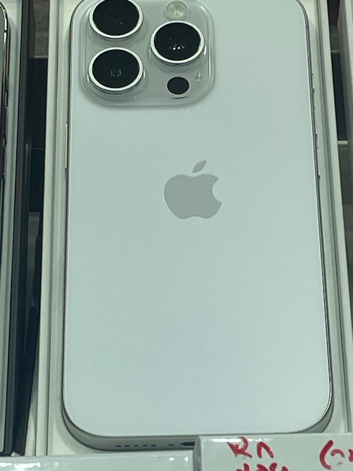 Apple 16pro 256 zaa با ریجستری|موبایل|تبریز, |دیوار