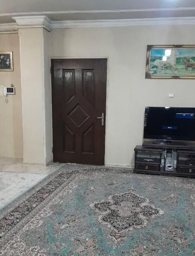 ۹۰متر شهرک ارم پریساشرقی روبه نما پارکینگ اختصاصی|اجارهٔ آپارتمان|فردیس, منظریه|دیوار