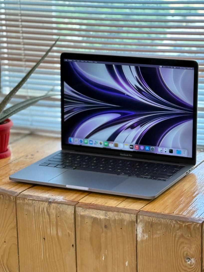 مک بوک پرو ۱۳ اینچ  2020 MacBook pro ( تک سایار)|رایانه همراه|تبریز, |دیوار