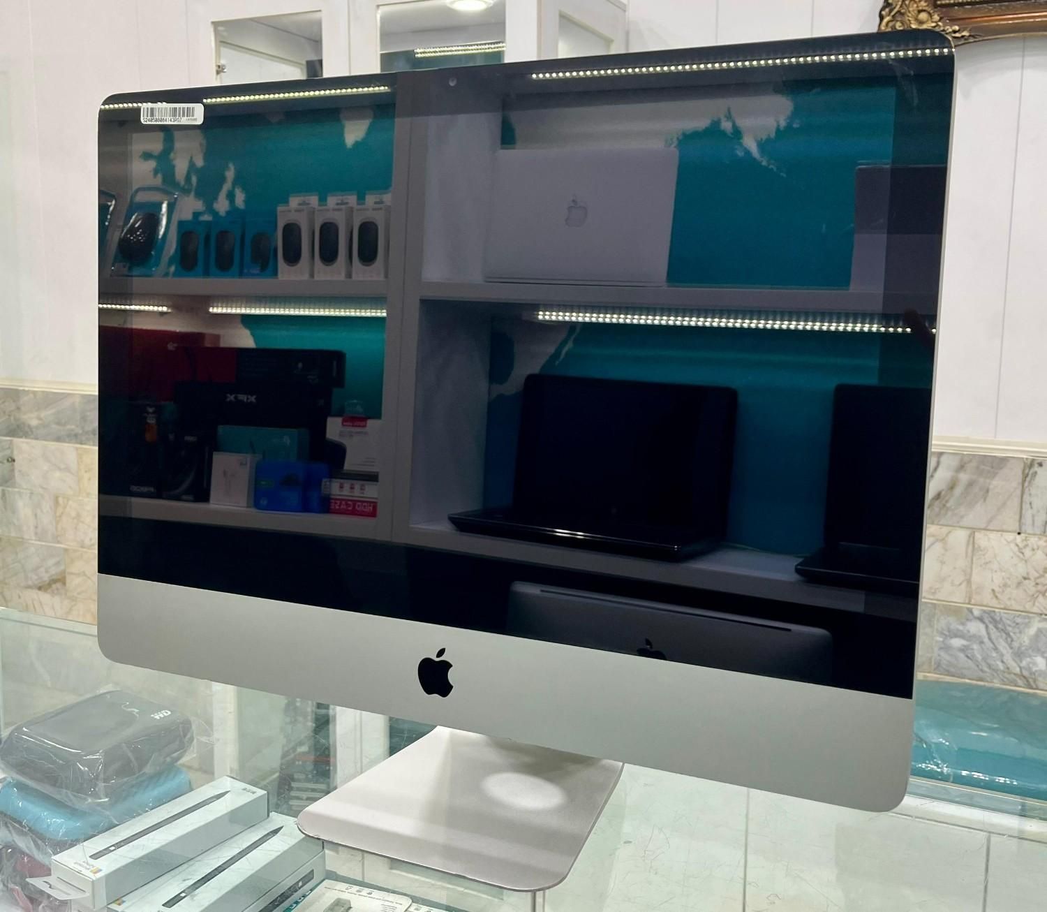 Apple iMac|رایانه رومیزی|ساوه, |دیوار