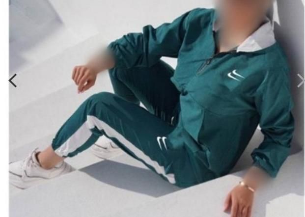 تعدادی لباس شیک|لباس|فسا, |دیوار