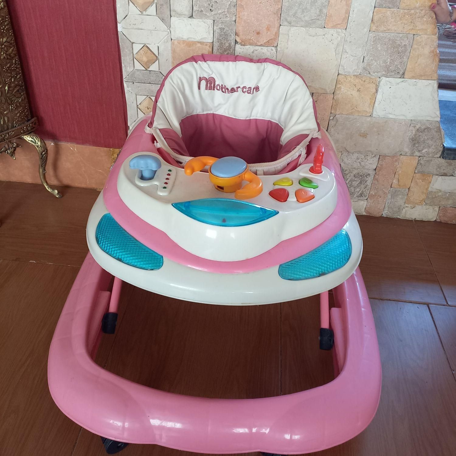 کالسکه و کریر و رورورک|کالسکه و لوازم جانبی|خوی, |دیوار