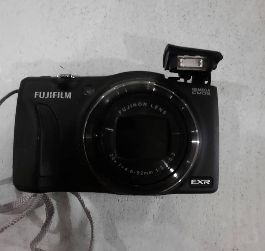 دوربین فوجی فیلم / Finepix F800 EXR|دوربین عکاسی و فیلم‌برداری|تهران, شهرک شهید باقری|دیوار