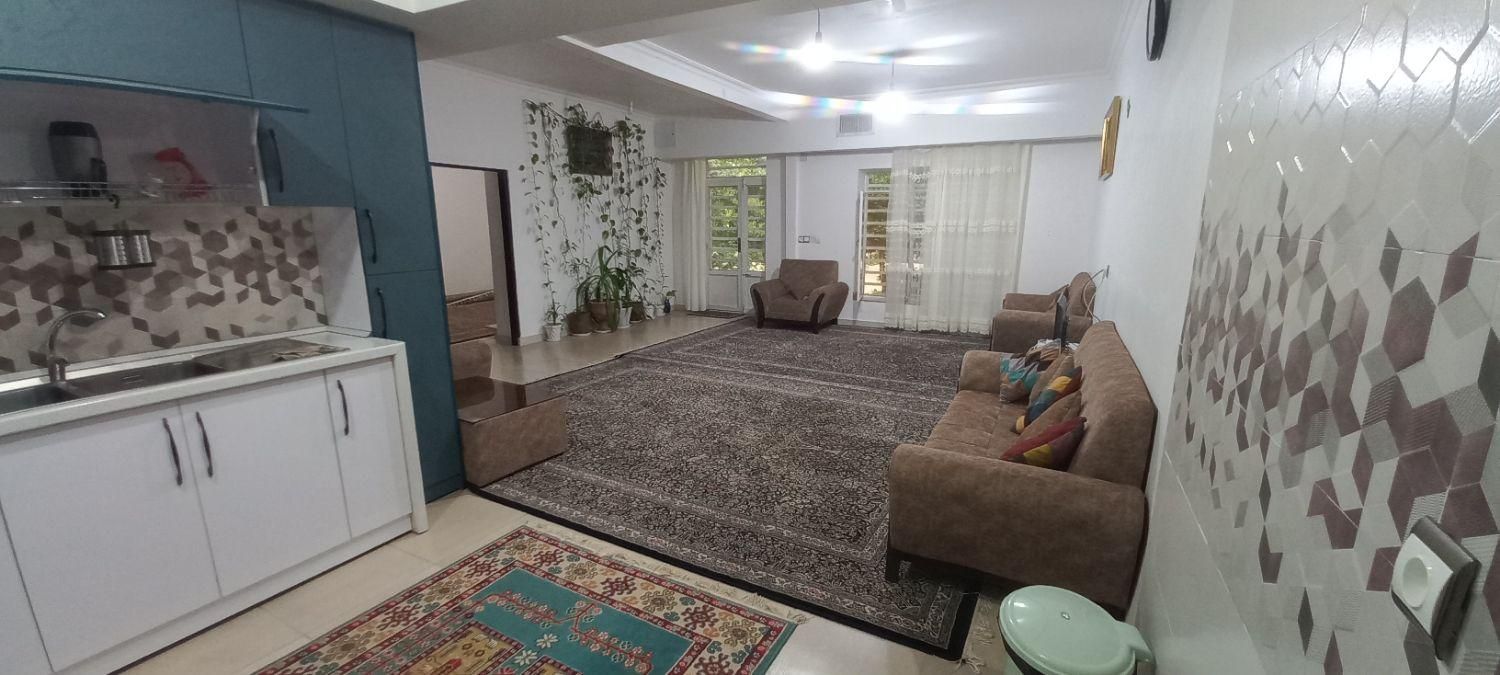 اجاره روزانه ویلا خانه باغ بزنجان بافت|اجارهٔ کوتاه‌مدت ویلا و باغ|بافت, |دیوار