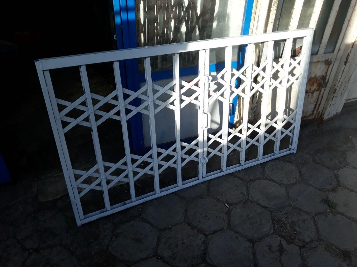 جوشکار آکاردونی ،وجوشکاری ثابت وسیار|خدمات پیشه و مهارت|بروجرد, |دیوار