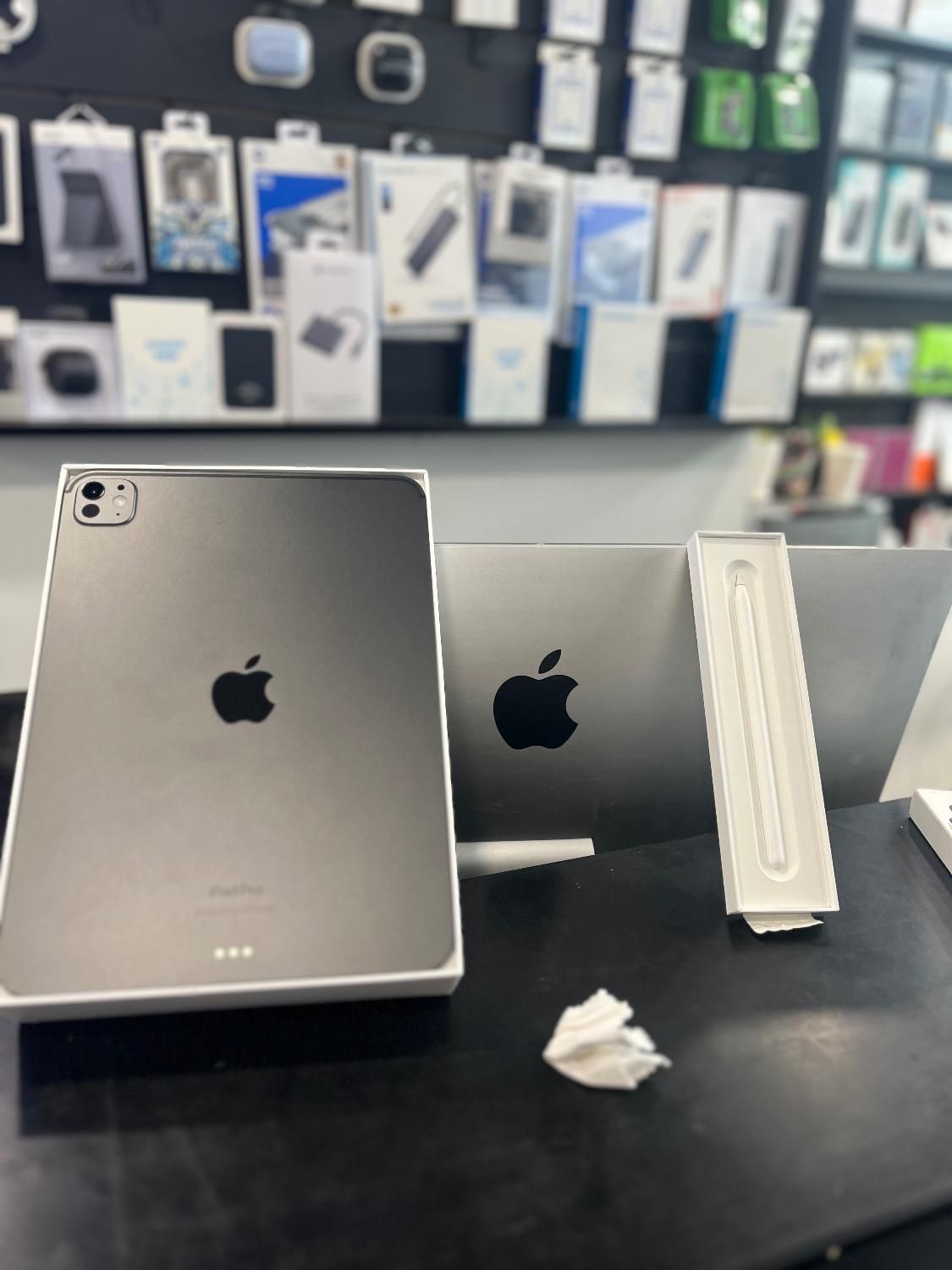 ipad pro M4 اپل Apple به همراه pencil pro 11اینچ ت|تبلت|تهران, میرداماد|دیوار