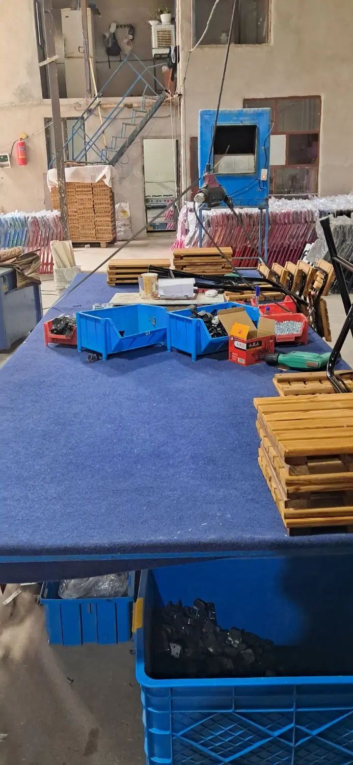 کارگر ساده ومونتاژ کار ایرانی جهت تولیدمیز و صندلی|استخدام صنعتی، فنی، مهندسی|پاکدشت, پاکدشت (مامازند)|دیوار
