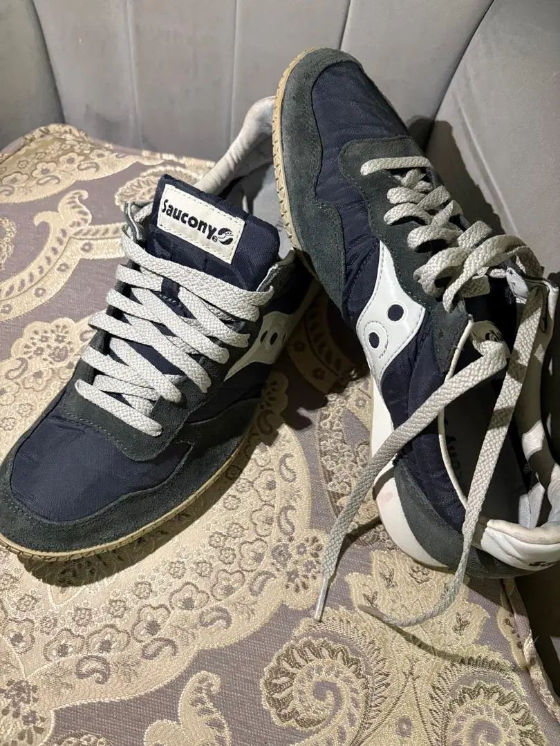 کفش saucony اصل در حد نو سایز ۴۴.۵|کیف، کفش، کمربند|تهران, اتحاد|دیوار