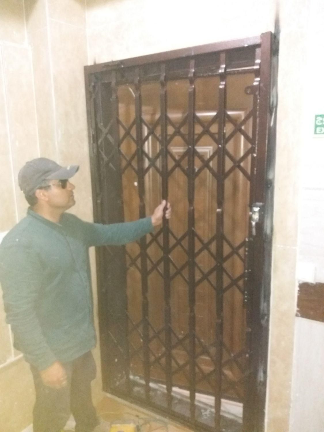 حفاظ آکاردونی تسمه 2/۵ لولا سه تیکه قفل مخفی|مصالح و تجهیزات ساختمان|خرم‌آباد, |دیوار