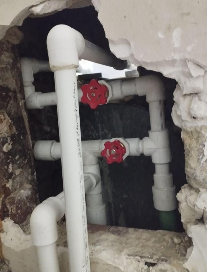 خدمات فنی و برقکشی و لوله کشی|خدمات پیشه و مهارت|ملایر, |دیوار