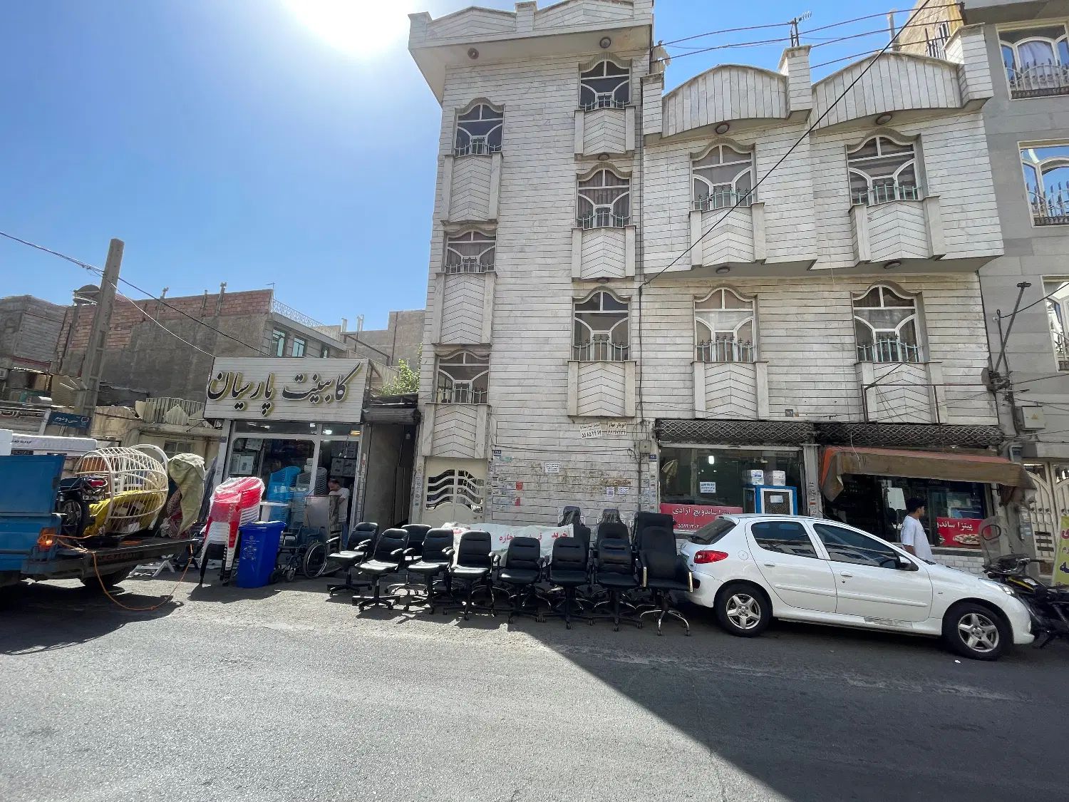 ملک تجاری ۱۴۰ متری نبش بر ۲۰ متر از خیابان اصلی|فروش خانه و ویلا|تهران, نعمت‌آباد|دیوار