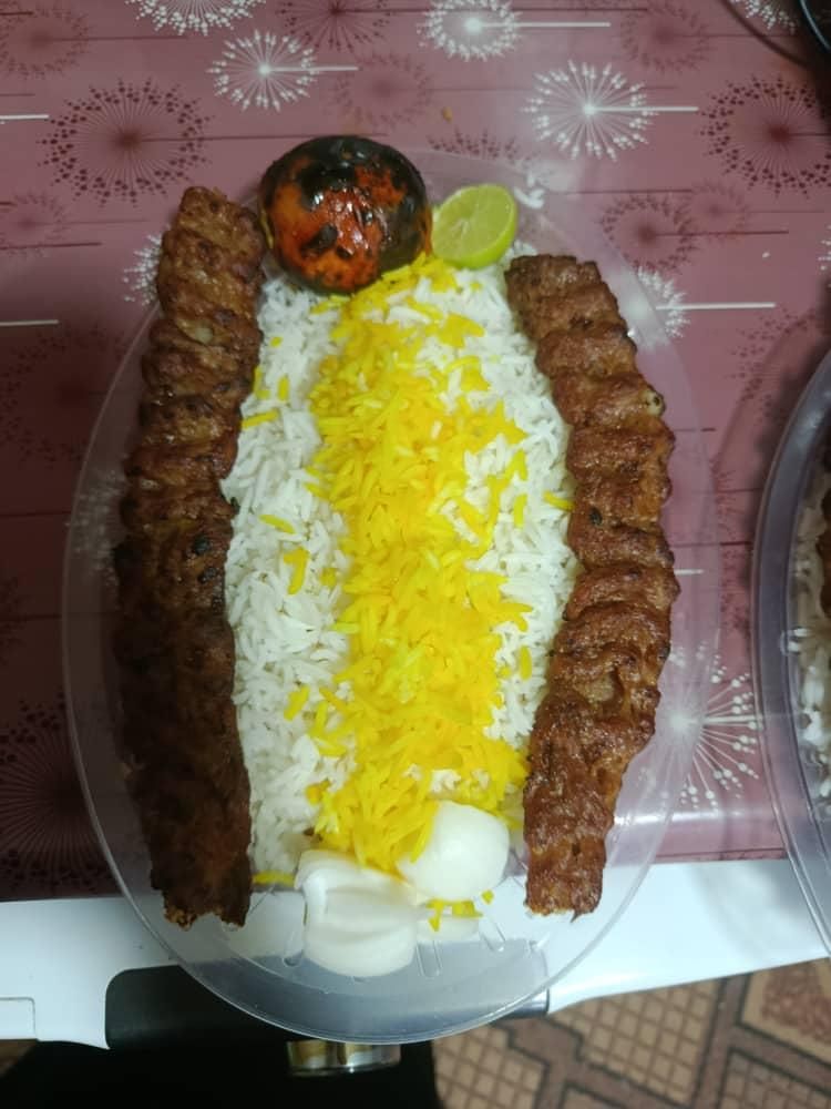 چلوکباب سفارشی مخصوص باقیمت کاملااقتصادی|خوردنی و آشامیدنی|شیراز, حجت آباد|دیوار