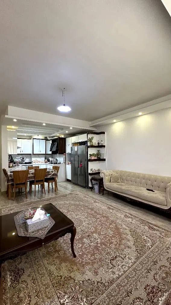 آپارتمان ۱۰۴متر/ فول امکانات/ چندقدمی بر رشتیان|فروش آپارتمان|رشت, رشتیان|دیوار
