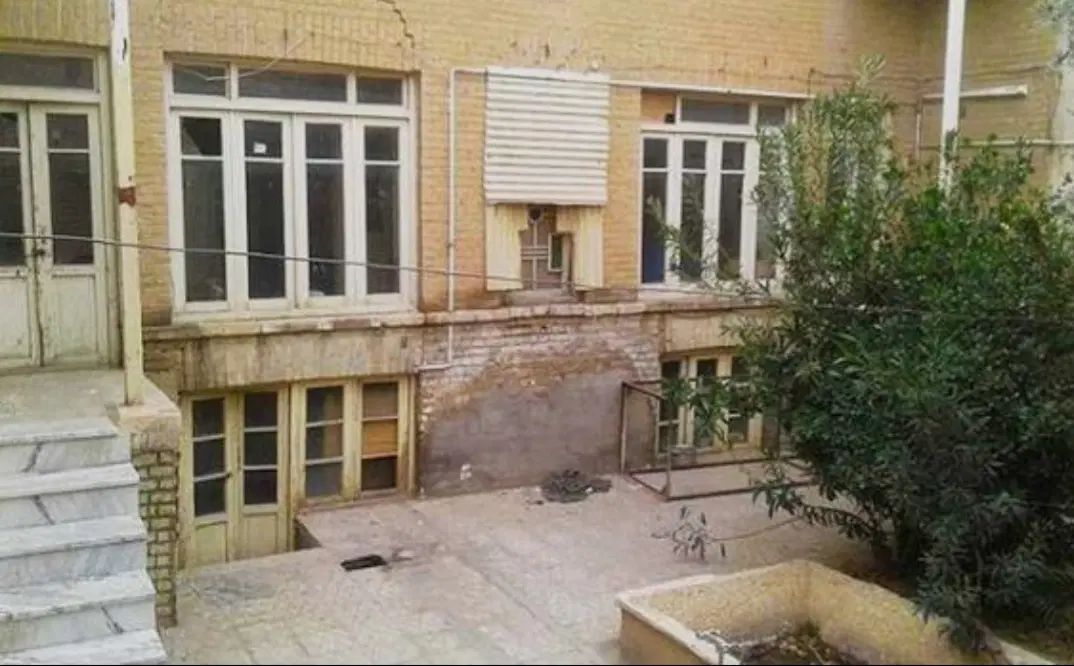 ۳۷۰ متر دوبلکس شخصی شهرک راه آهن سروستان|فروش خانه و ویلا|تهران, گلستان (شهرک راه آهن)|دیوار
