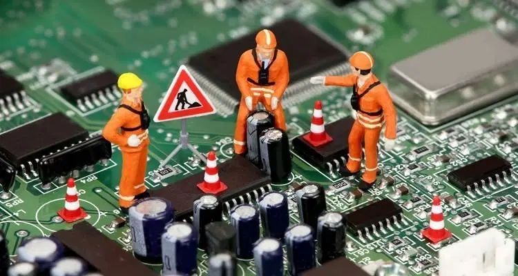استخدام مدرس تعمیرات برد الکترونیک|استخدام آموزشی|تبریز, |دیوار