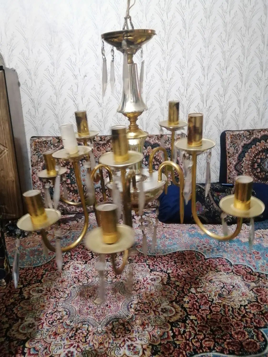 2عددلوسترطلای بدلیل تغیرخانه میفروشم|لوستر و چراغ آویز|کرمانشاه, |دیوار
