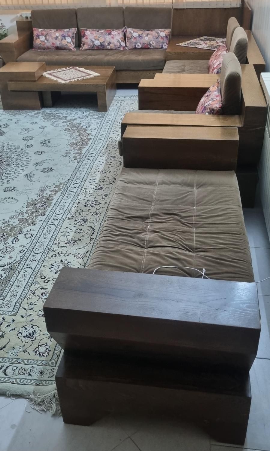 مبلمان L همراه میز ناهارخوری|مبلمان خانگی و میز عسلی|اصفهان, خلیل آباد|دیوار