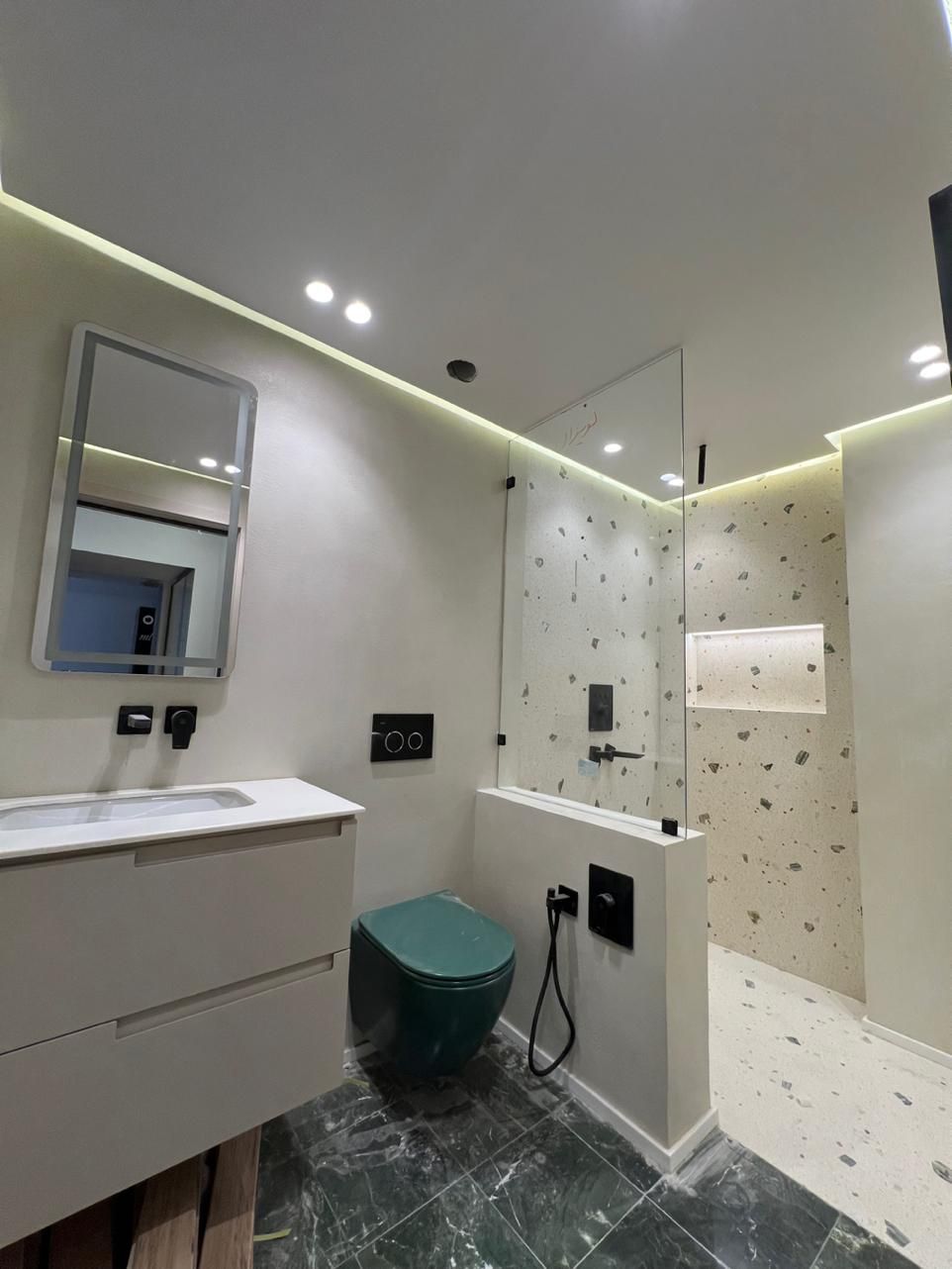 رهن آپارتمان ۲۱۰ متری ۳ خوابه در شیان(نوساز)