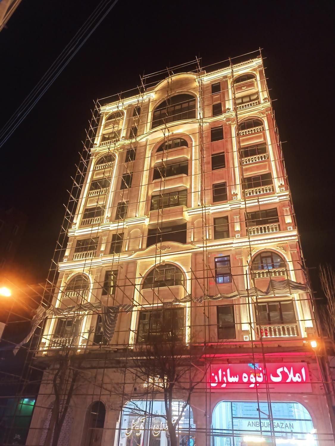 نورپردازی حرفه ای نمای ساختمان|خدمات پیشه و مهارت|اردبیل, |دیوار