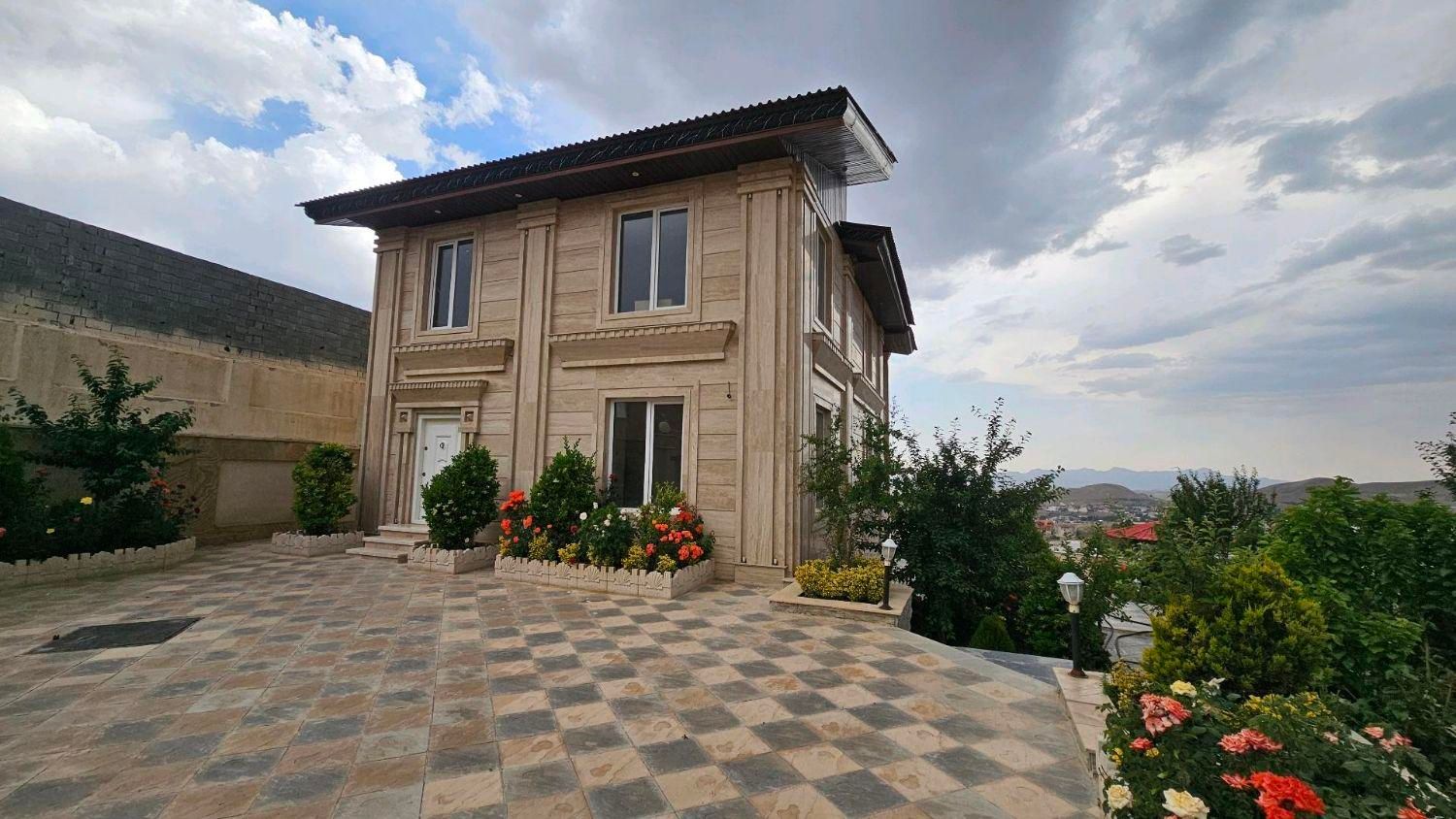 ویلا باغ 1060 متر 450 بنا در مهرآباد رودهن|فروش خانه و ویلا|رودهن, |دیوار