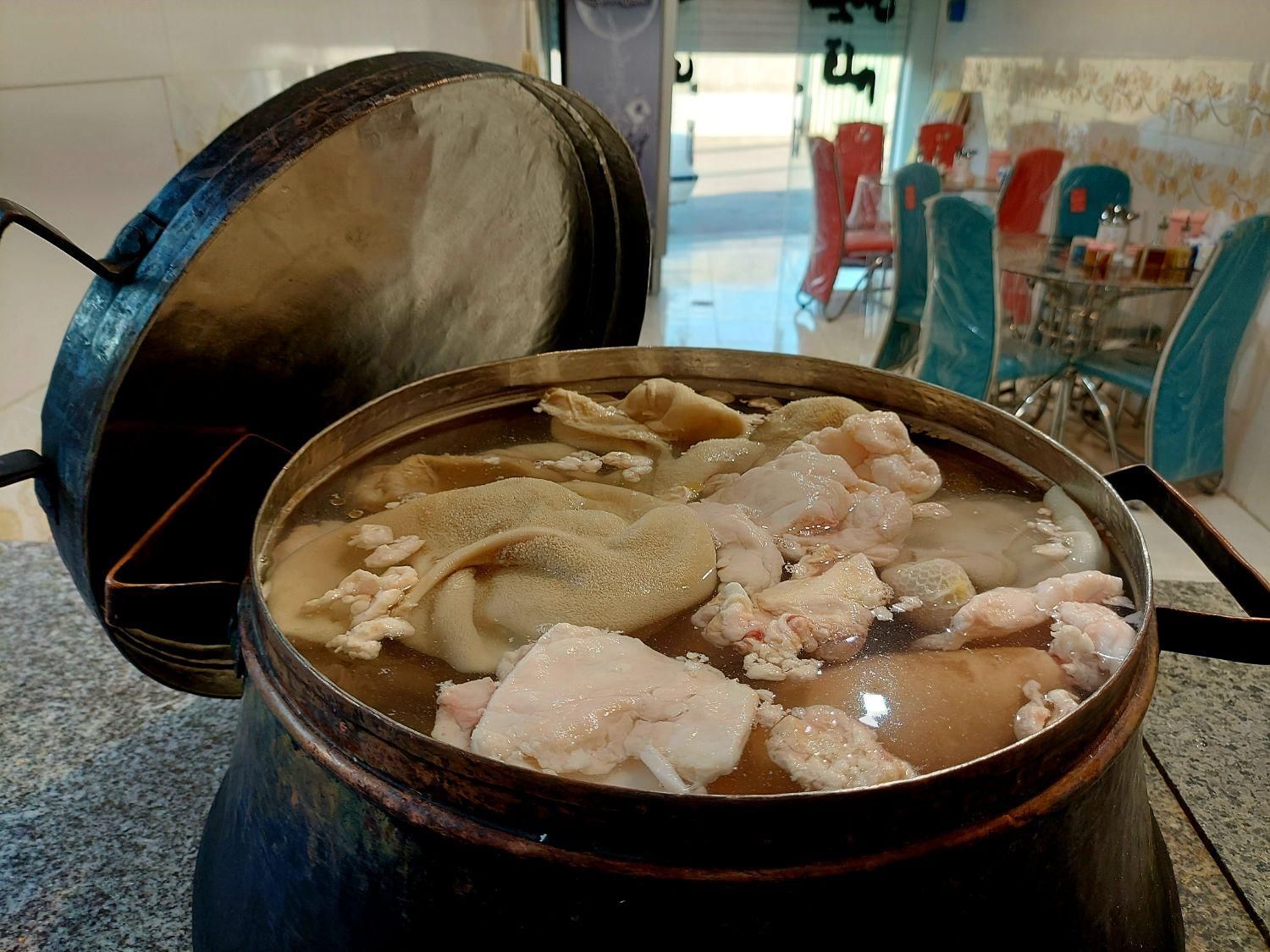 سلطان سیرابی و شیردان عصرانه مزه|خدمات پذیرایی، مراسم|نیشابور, خط کاشمر|دیوار