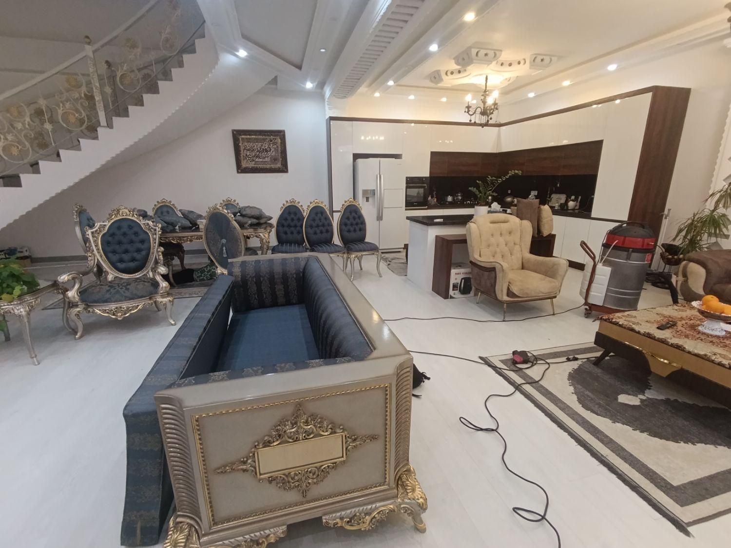 مبلشویی تمام مکانیزه با مواد نانو همسفر|خدمات نظافت|کوچصفهان, |دیوار