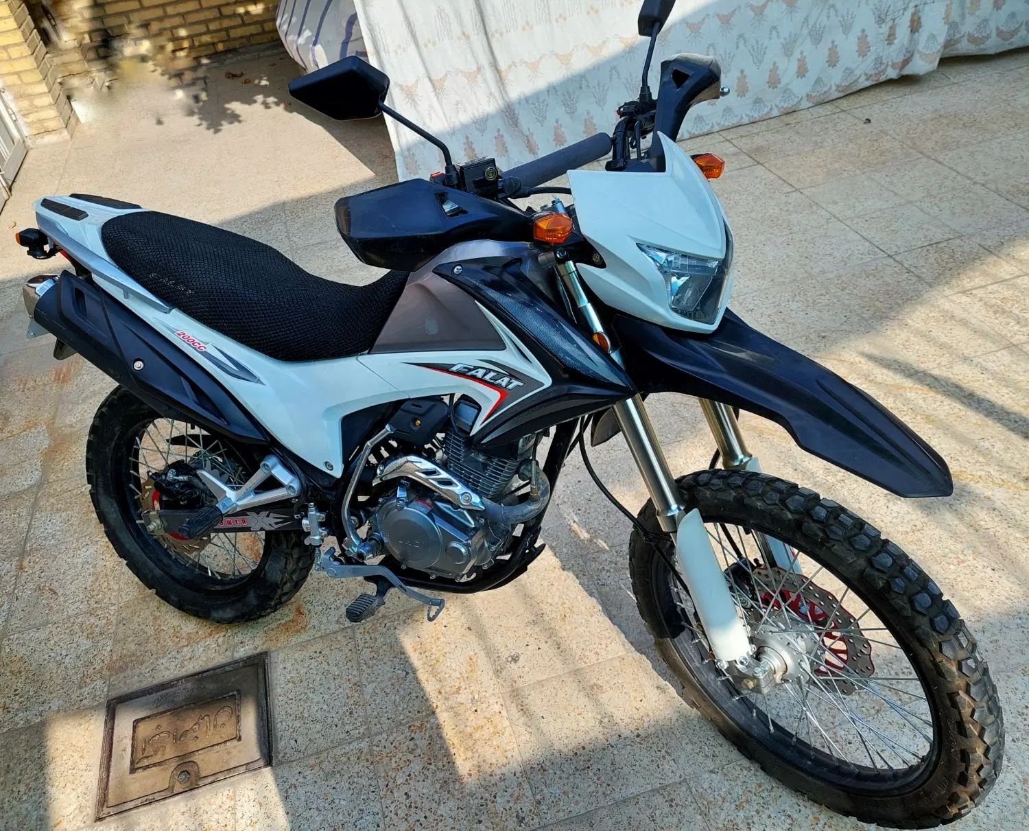 تریل فلات 200 CRF|موتورسیکلت|اصفهان, علی قلی آقا|دیوار