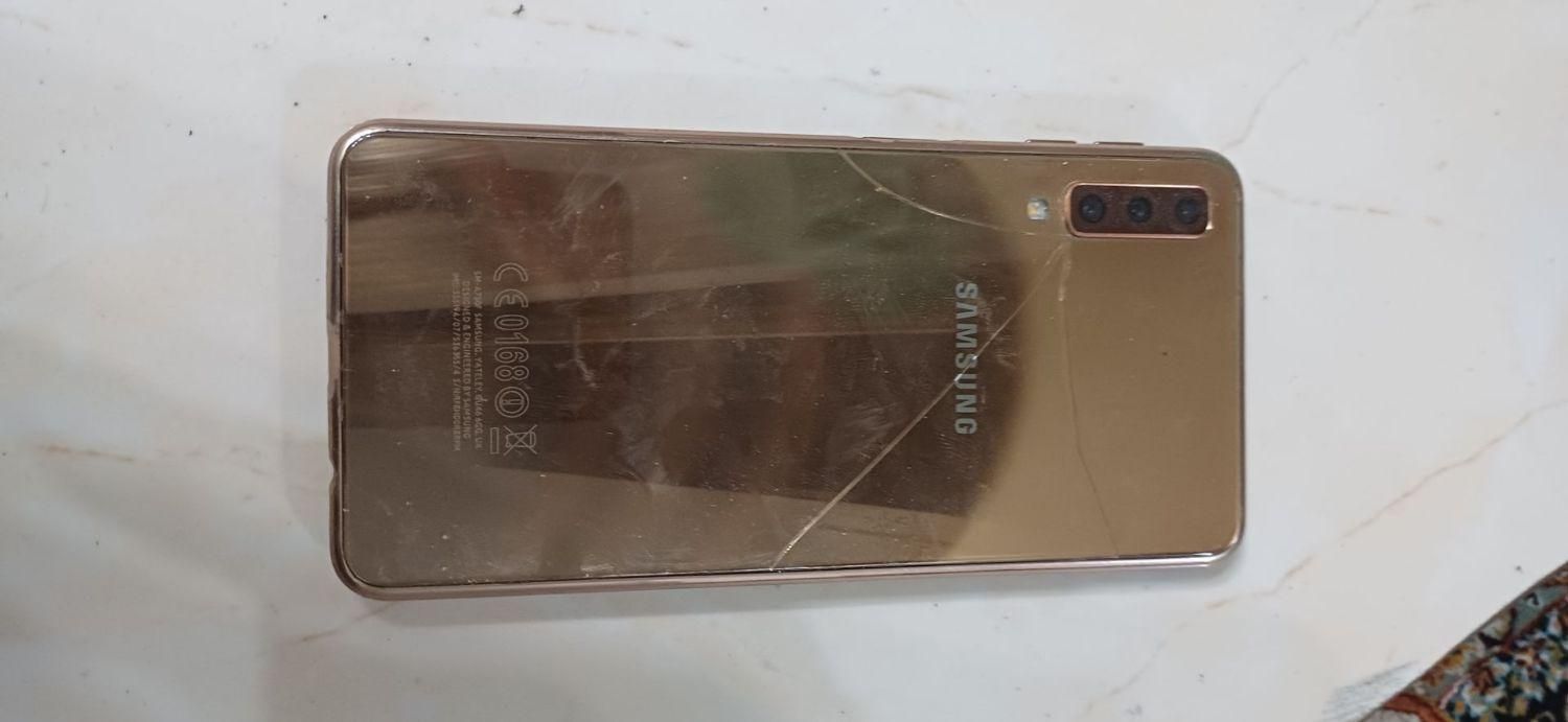سامسونگ Galaxy A7 (2018) با حافظهٔ ۱۲۸ گیگابایت|موبایل|تهران, خاک سفید|دیوار