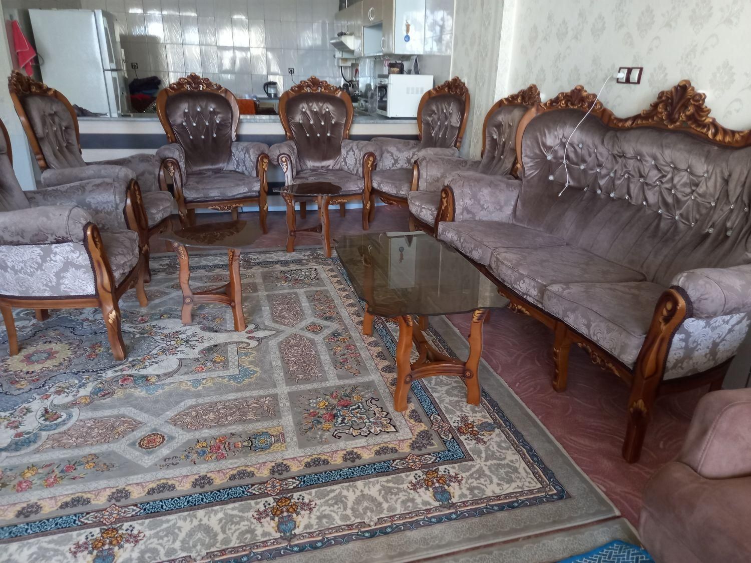 مبل|مبلمان خانگی و میز عسلی|بروجن, |دیوار