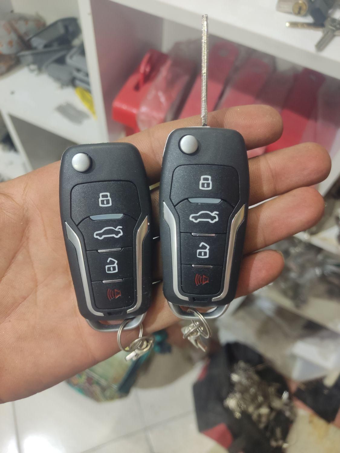 کلید سازی ریموت قفل و دستگیره آرام بند|خدمات پیشه و مهارت|قم, انسجام|دیوار