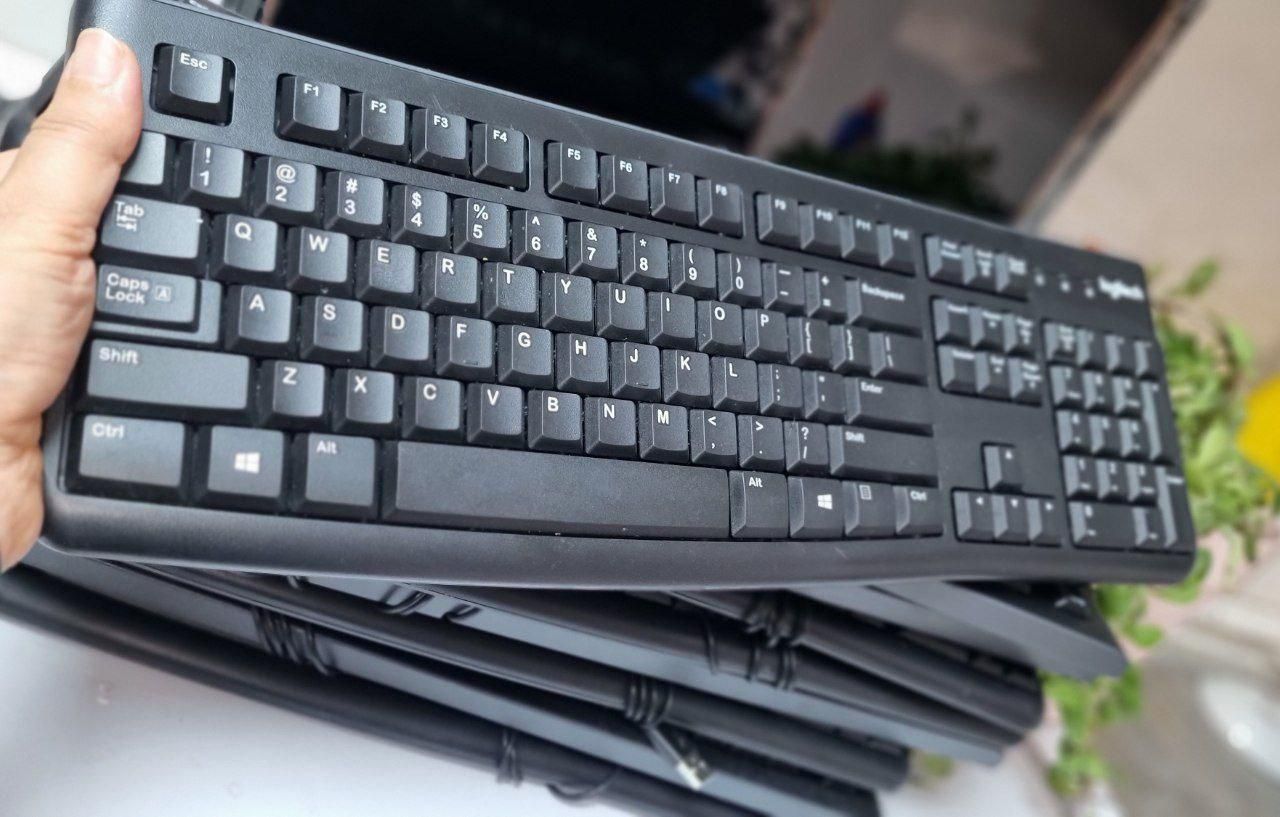 ست موس و کیبورد کاملا اورجینال logitech|قطعات و لوازم جانبی رایانه|اردبیل, |دیوار