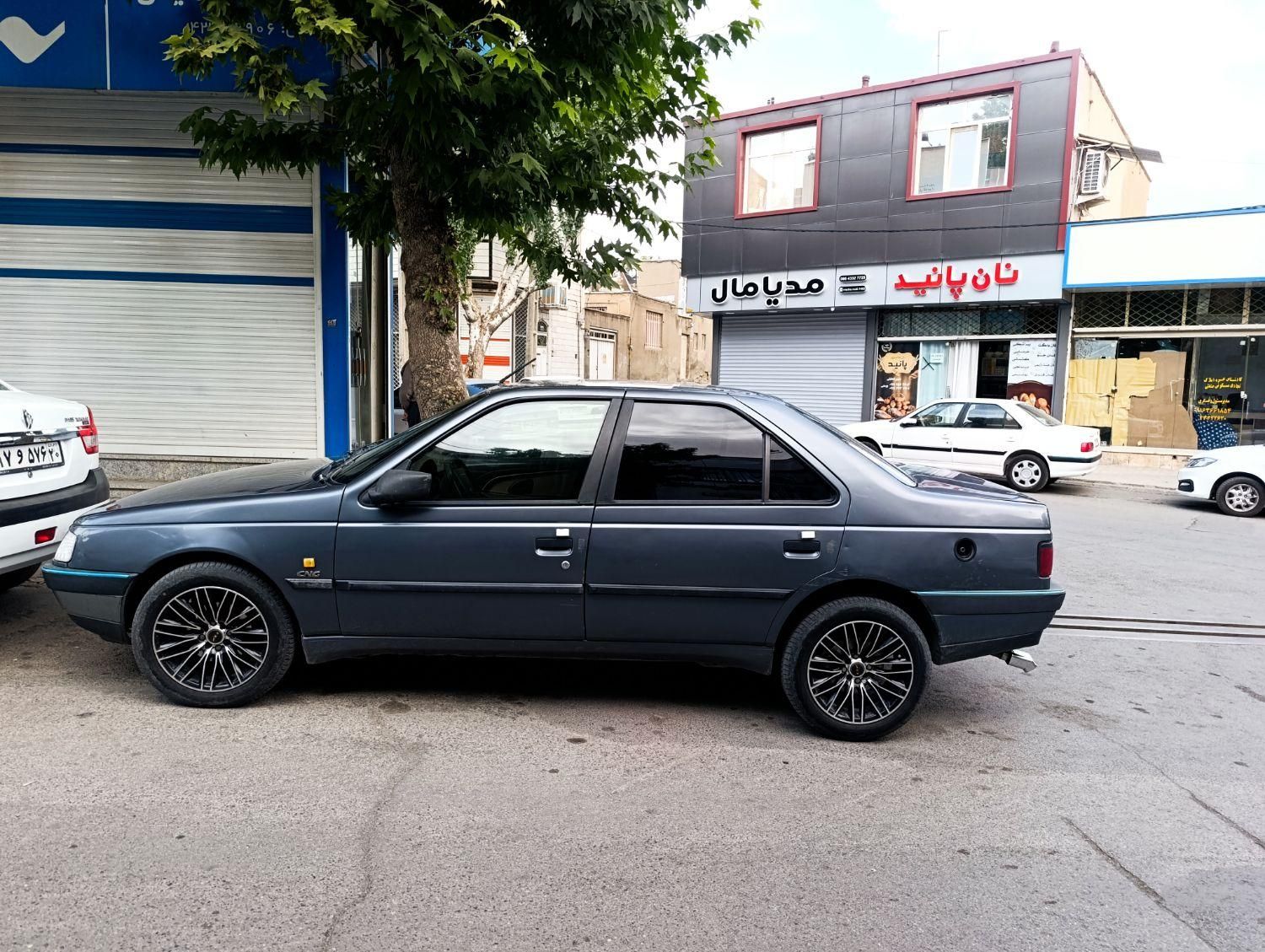 پژو 405 GLX - دوگانه سوز CNG، مدل ۱۳۹۵|خودرو سواری و وانت|الیگودرز, |دیوار