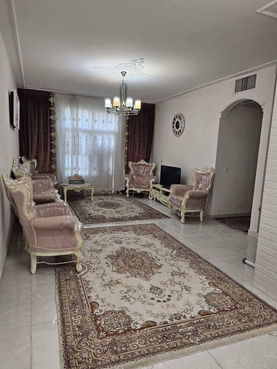 آپارتمان ۸۰ متر دوخواب با پارکینگ انباری|اجارهٔ آپارتمان|تهران, شهران جنوبی|دیوار