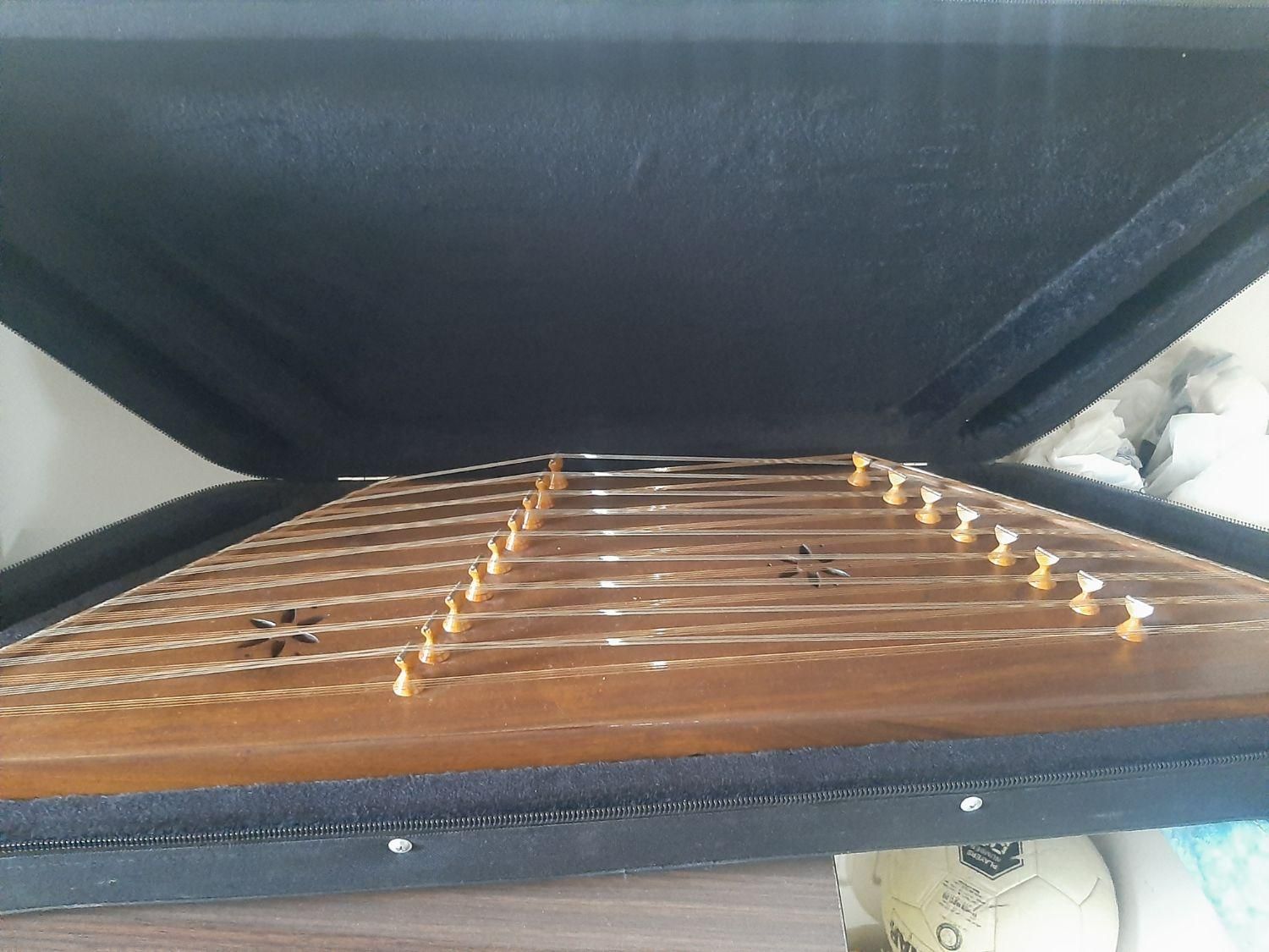 سنتور ۷خرک بسیار تمیز|سازهای سنتی|مشکیندشت, |دیوار