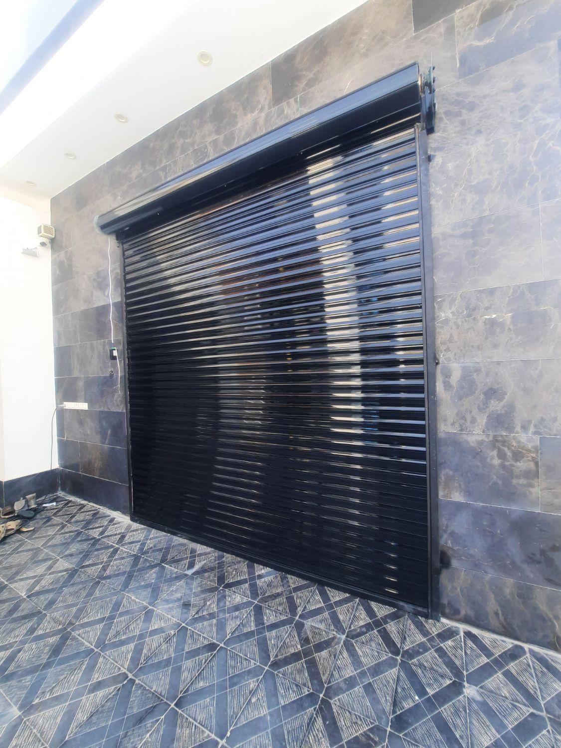 نمایندگی شیشه سکوریت و کرکره برقی|خدمات پیشه و مهارت|هشتگرد, شهرک بعثت|دیوار