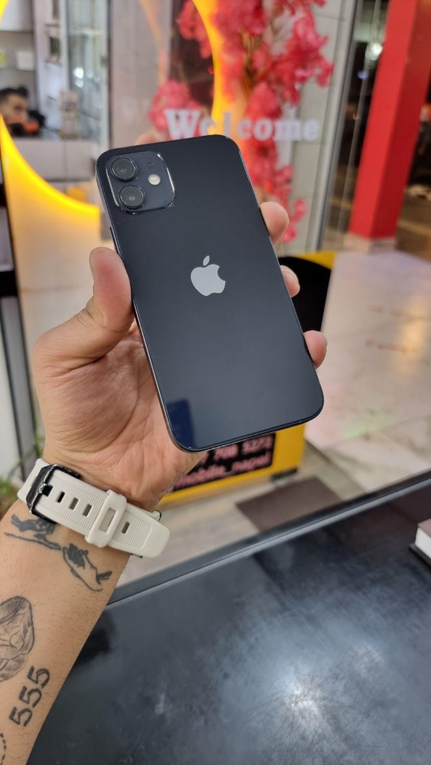 اپل iPhone 12 با حافظهٔ ۱۲۸ گیگابایت|موبایل|شیراز, معالی‌آباد|دیوار