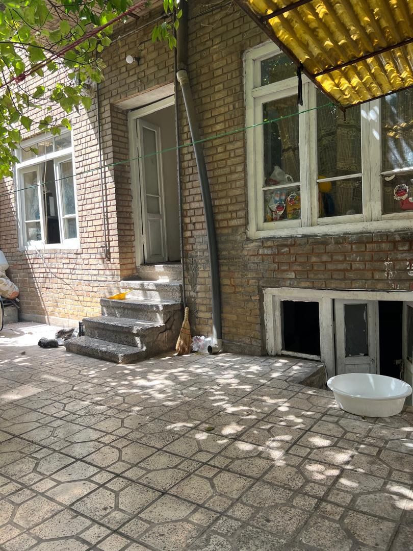 اجاره خانه دربستی دو طبقه مناسب سکونت،کار،انبار|اجارهٔ خانه و ویلا|تهران, مولوی|دیوار