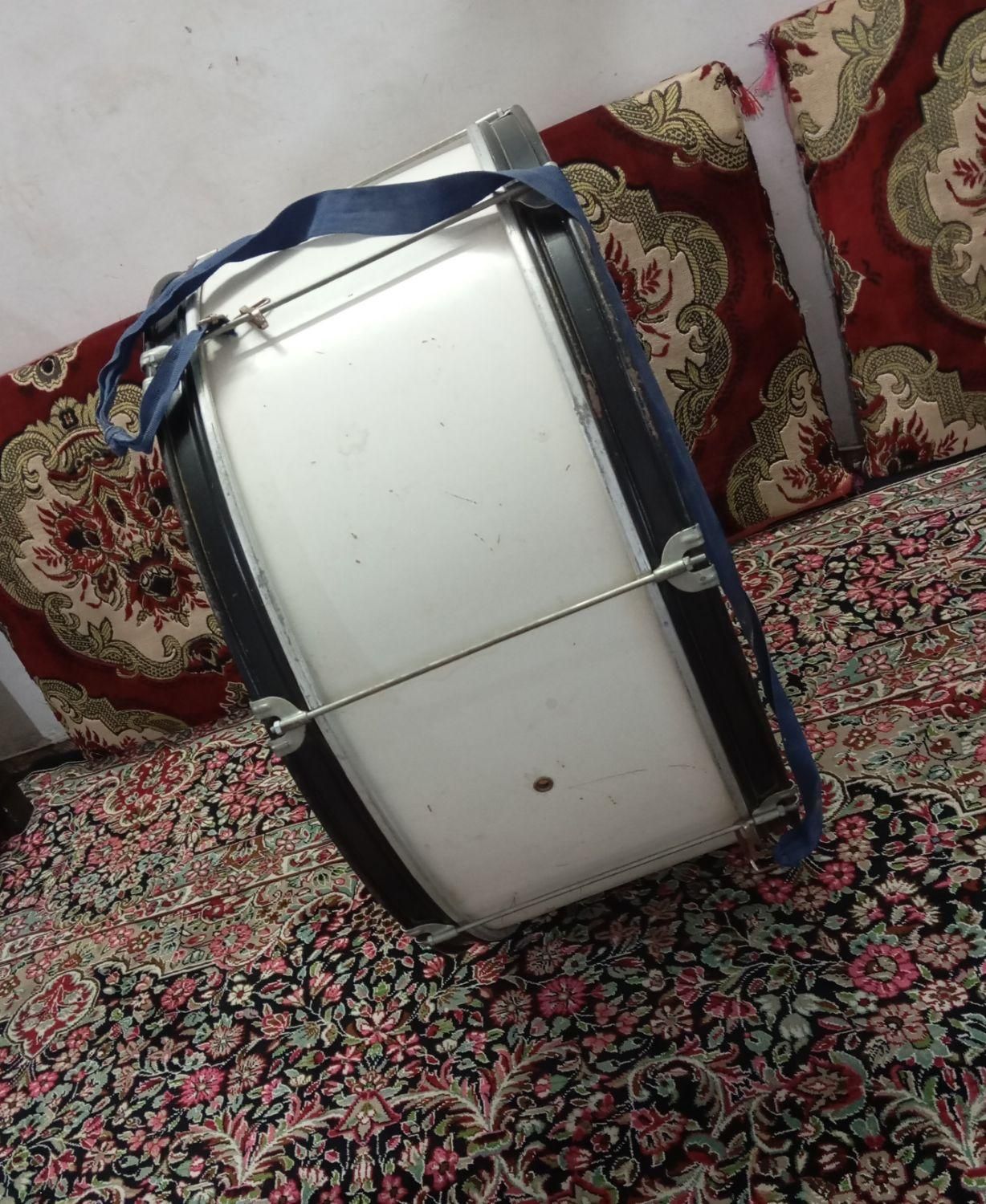 طبل|درام و پرکاشن|ملایر, |دیوار