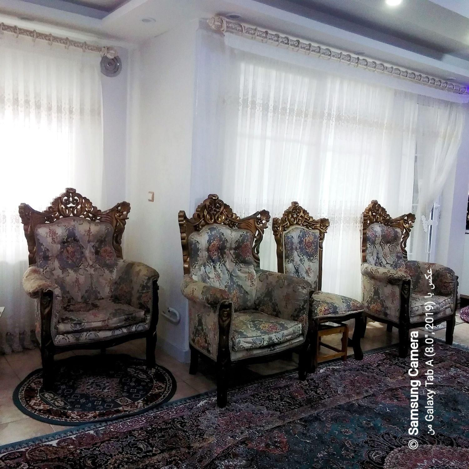 مبلمان ۷ نفره|مبلمان خانگی و میز عسلی|رشت, گلباغ نماز|دیوار