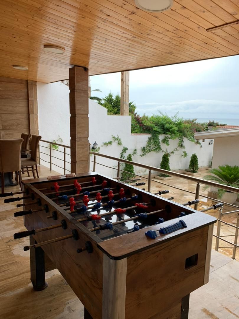 اجاره ویلا لب لب اب با استخر|اجارهٔ کوتاه‌مدت ویلا و باغ|محمودآباد, |دیوار