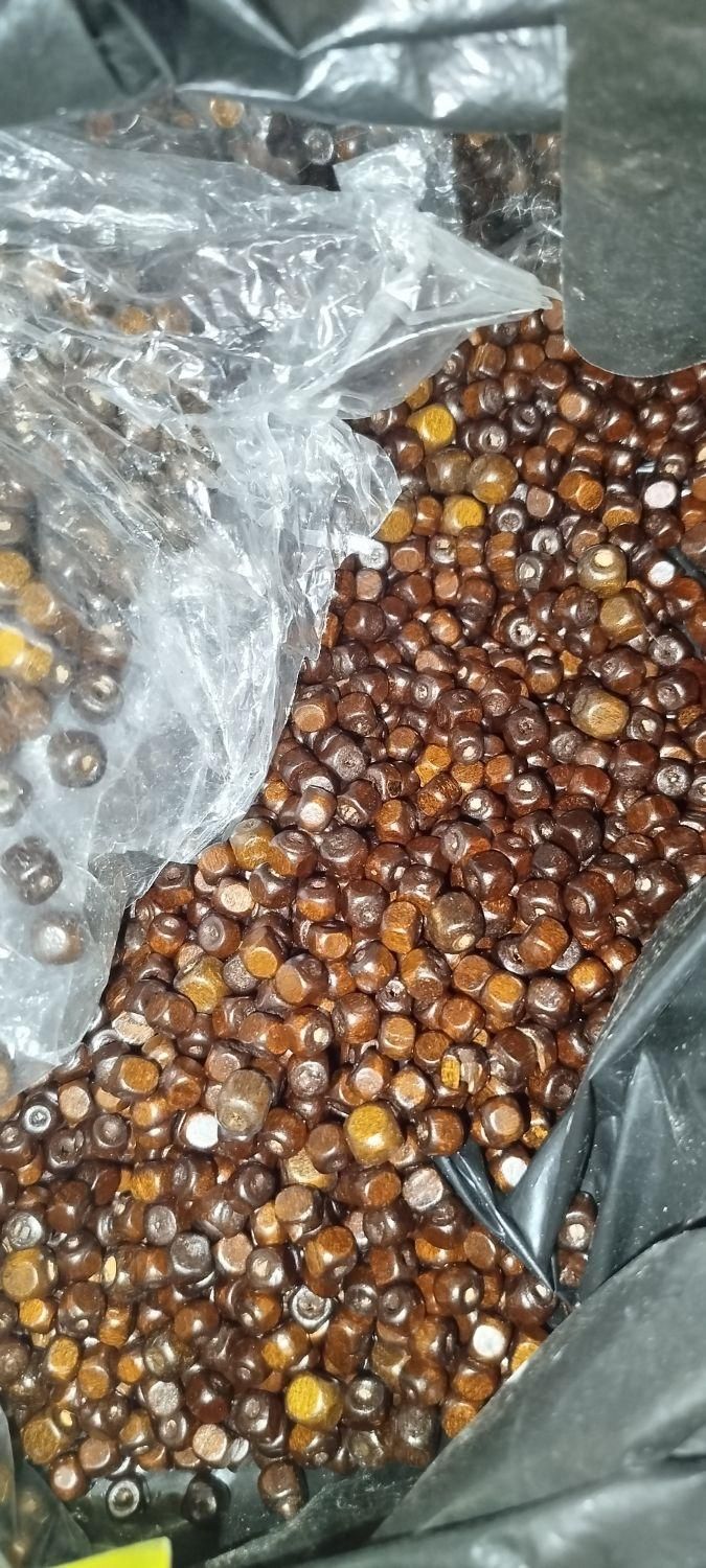 مهره چوبی برای دستبند و گردنبند|بدلیجات|مهاباد (آذربایجان غربی), |دیوار